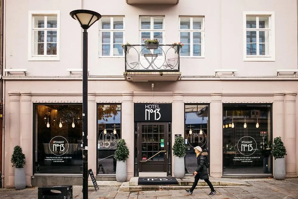 Hotel No13 Μπέργκεν