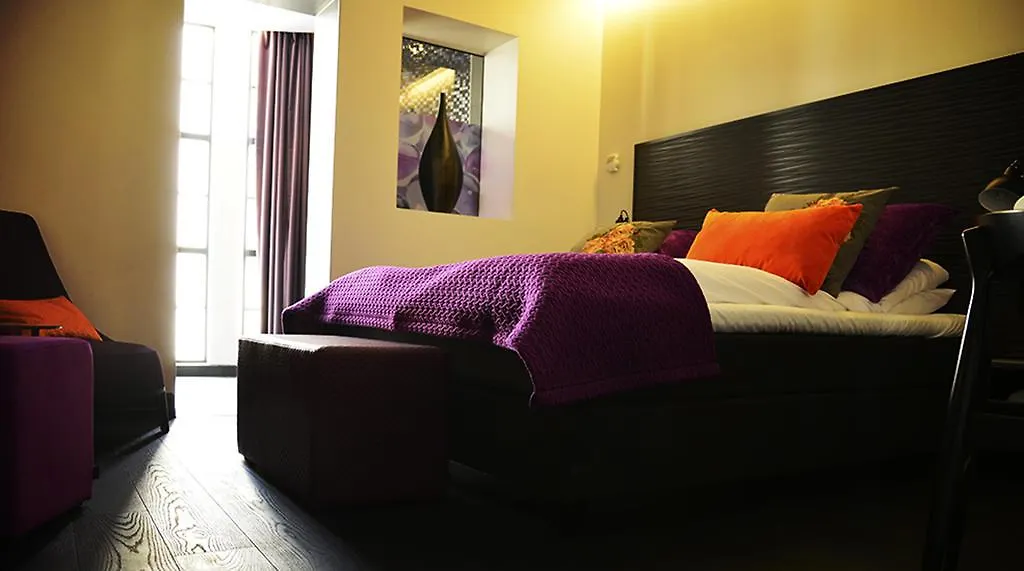 Hotel No13 Μπέργκεν
