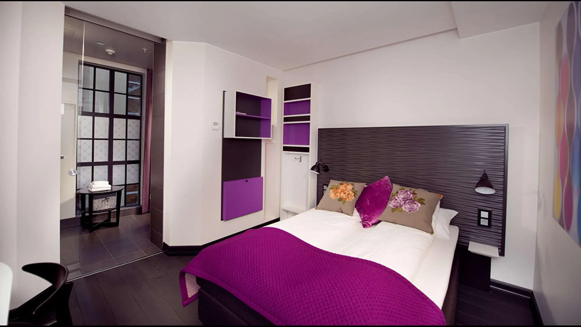 Hotel No13 Μπέργκεν 4*,