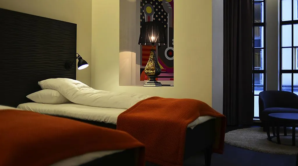 Hotel No13 Μπέργκεν