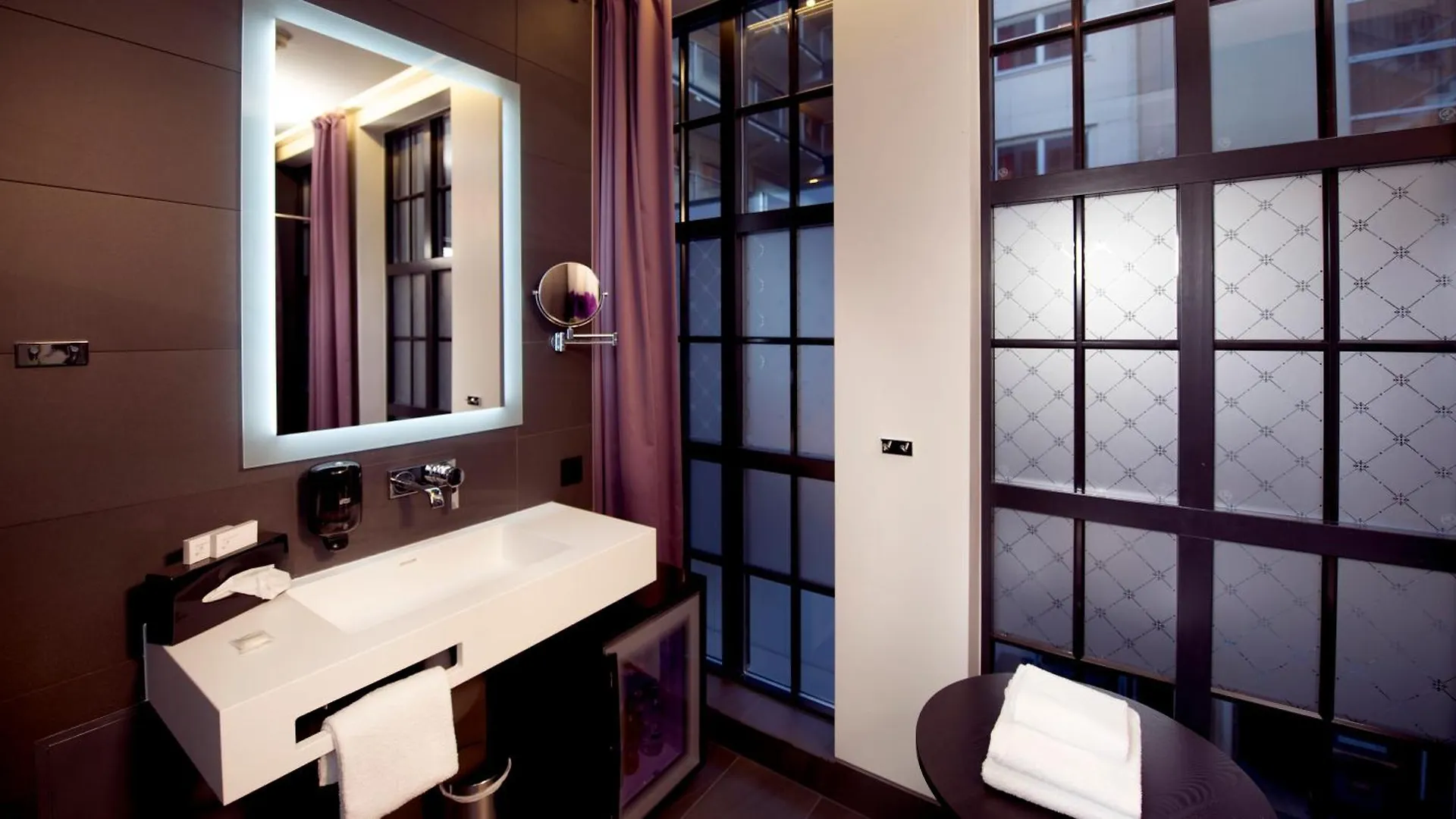 Hotel No13 Μπέργκεν